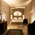 Medusa Cave Hotel