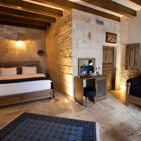 Medusa Cave Hotel