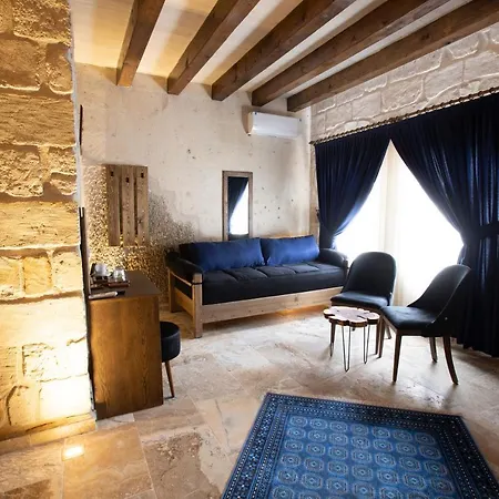 Medusa Cave Hotel