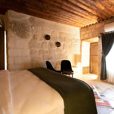 Medusa Cave Hotel