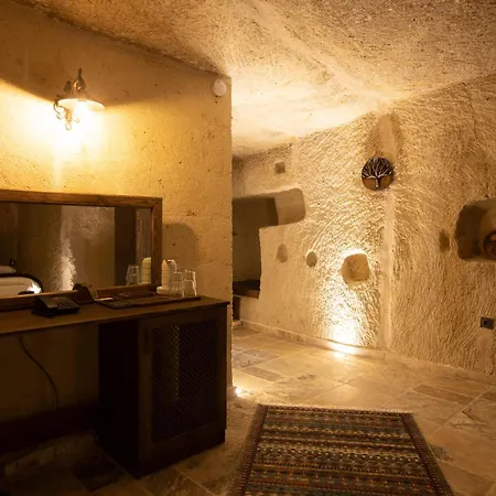 Medusa Cave Hotel