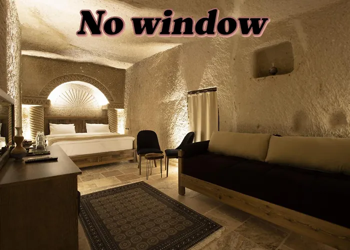 Medusa Cave Hotel 3*